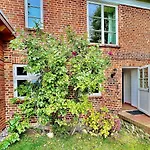 Gutshaus Wassernaehe, Weiter Blick