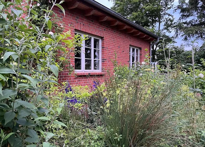 Gutshaus Wassernaehe, Weiter Blick Lägenhet *