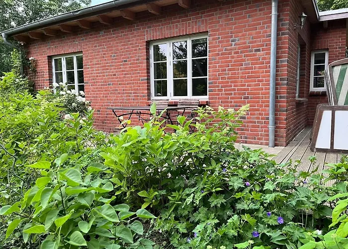 Gutshaus Wassernaehe, Weiter Blick Lägenhet